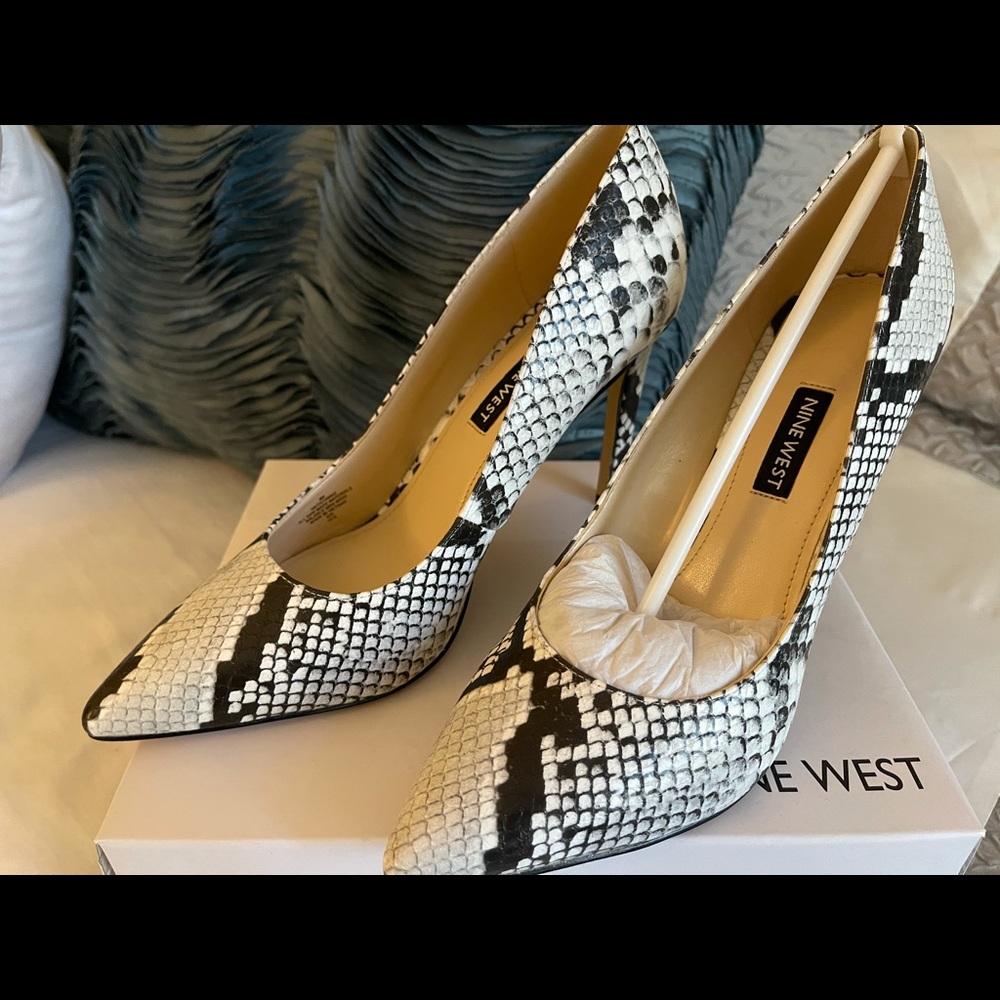 Nine West, size 8